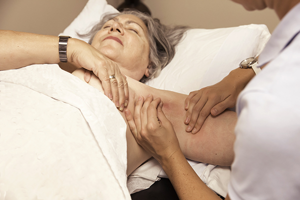 massage-lymphoedeme